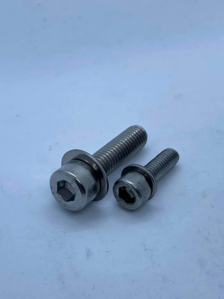 Honda B-Series Stainless Steel Engine Bolt Kit.